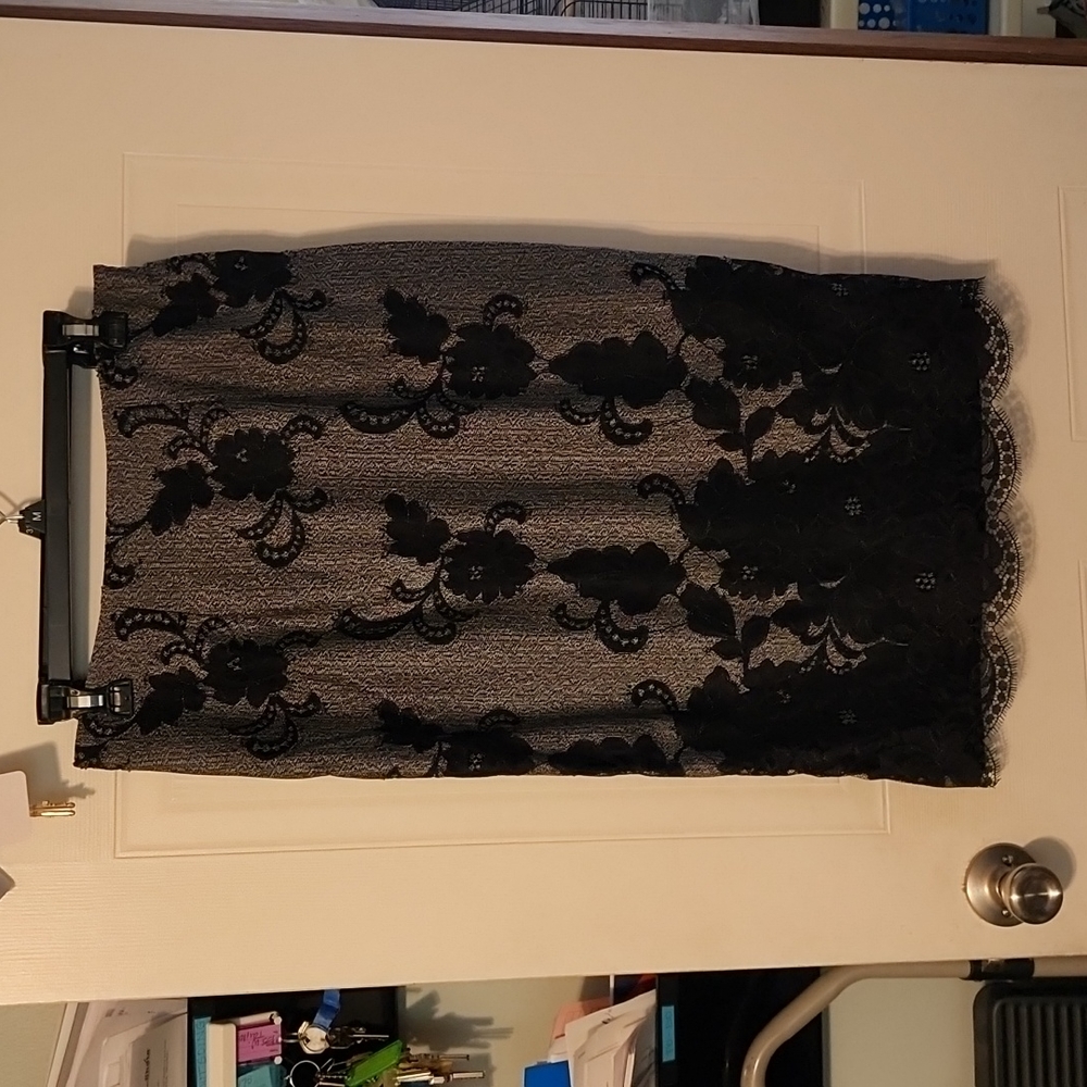 New York & Company skirt
